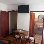 Obala 公寓